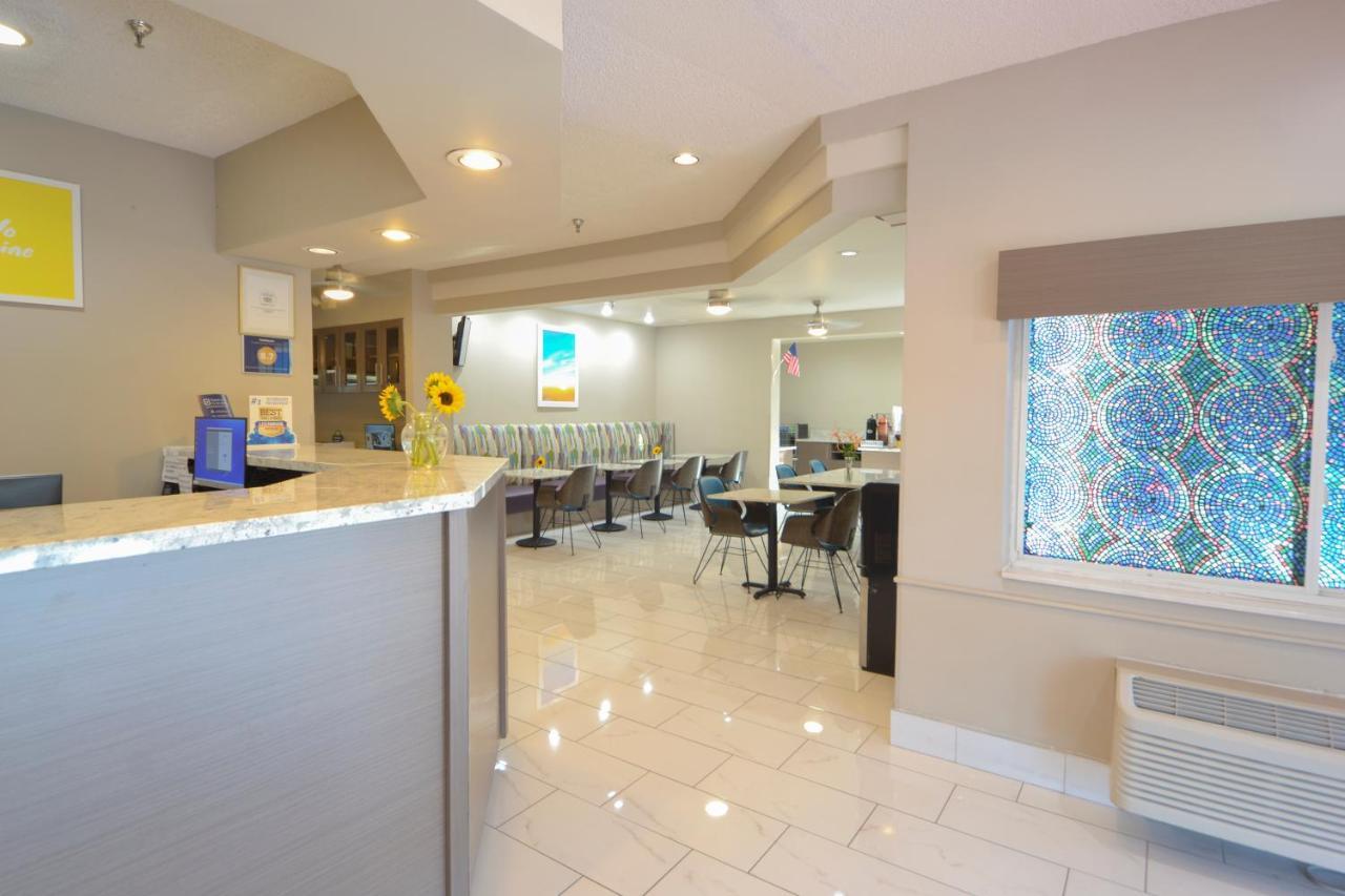 Days Inn & Suites By Wyndham Airport Albuquerque Dış mekan fotoğraf