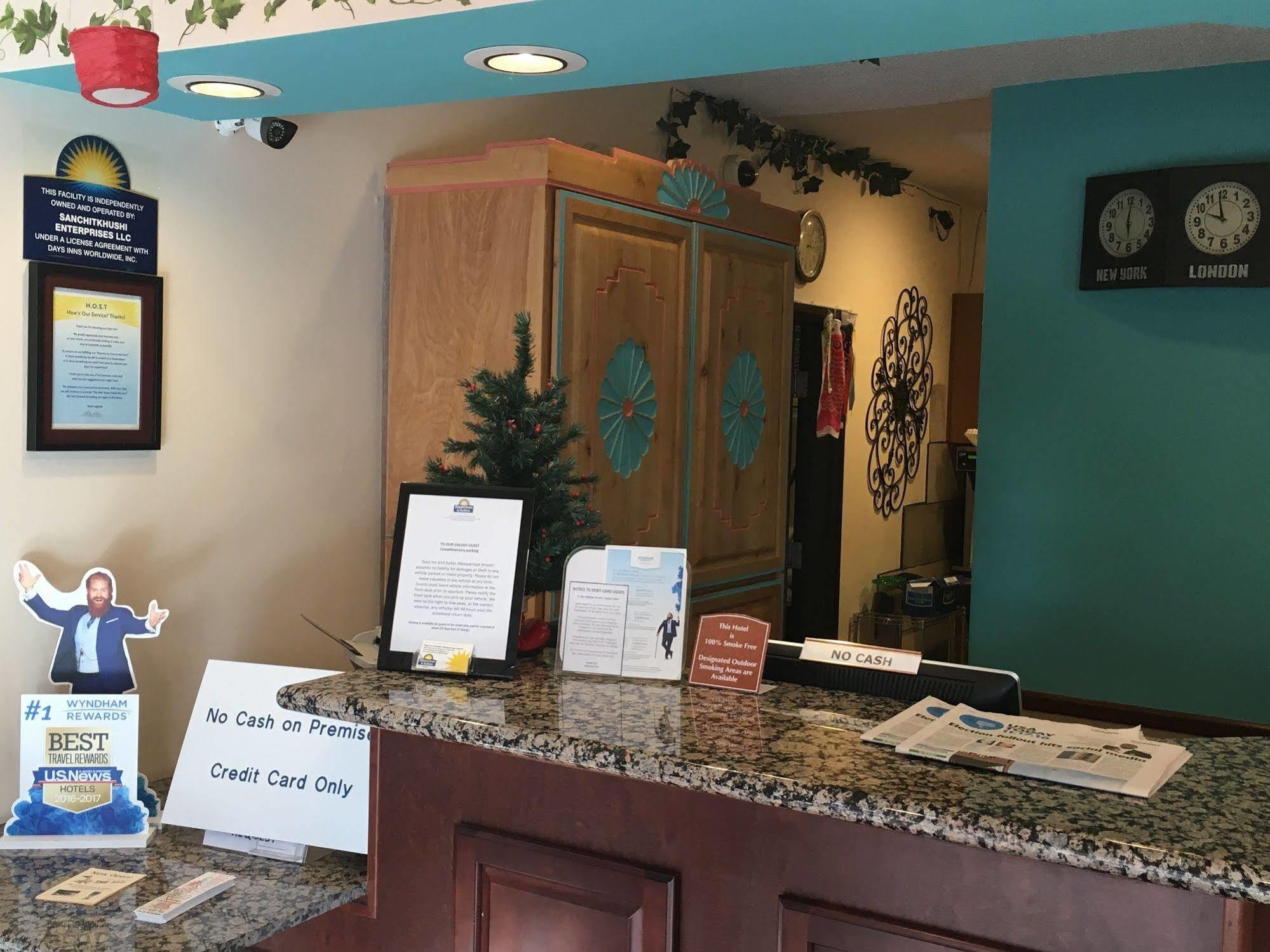 Days Inn & Suites By Wyndham Airport Albuquerque Dış mekan fotoğraf
